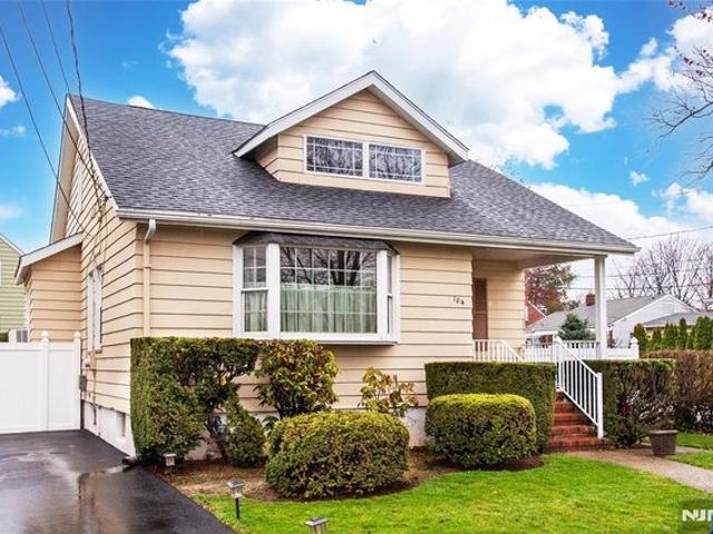 House for sale in Maywood, New Jersey