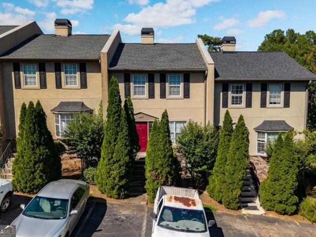 Townhouse for sale in Athens, Georgia