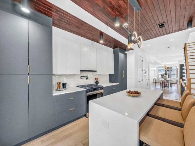 House for sale in Hudson, New Jersey
