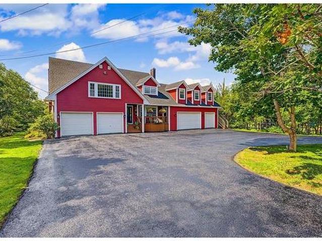 House for sale in Paradise, Newfoundland And Labrador