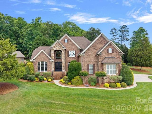 House for sale in Mecklenburg, North Carolina