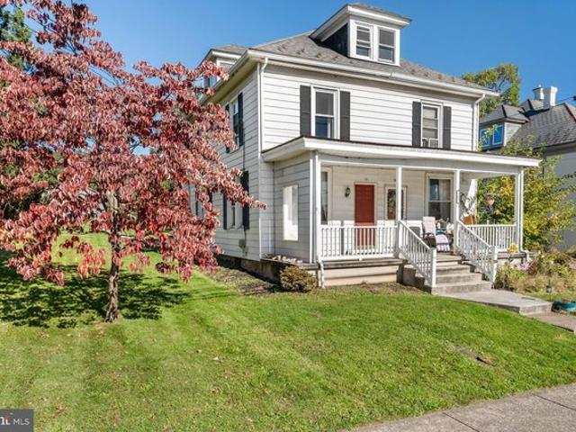 Townhouse for sale in Enola, East Pennsboro Township