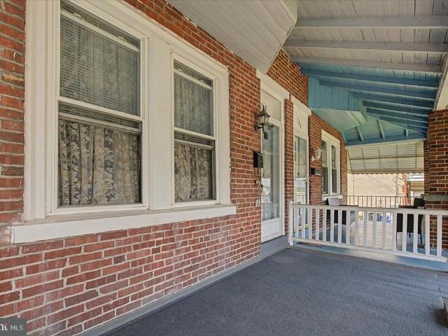 Townhouse for sale in Bridgeport, Pennsylvania