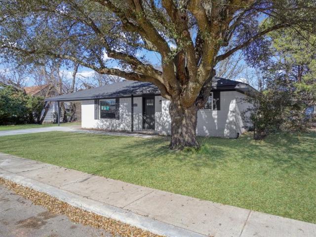 House for sale in Fannin, Texas