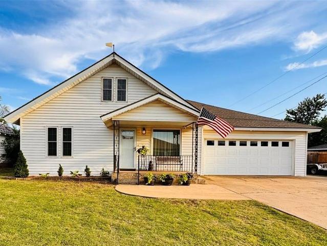 House for sale in Washita, Oklahoma