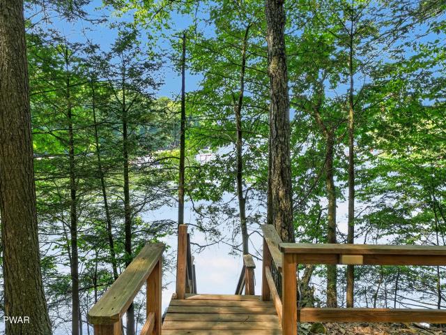 House for sale in Palmyra Township, Pike County