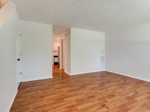 Townhouse for sale in Hendersonville