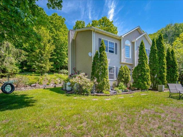 House for sale in Putnam Valley, New York