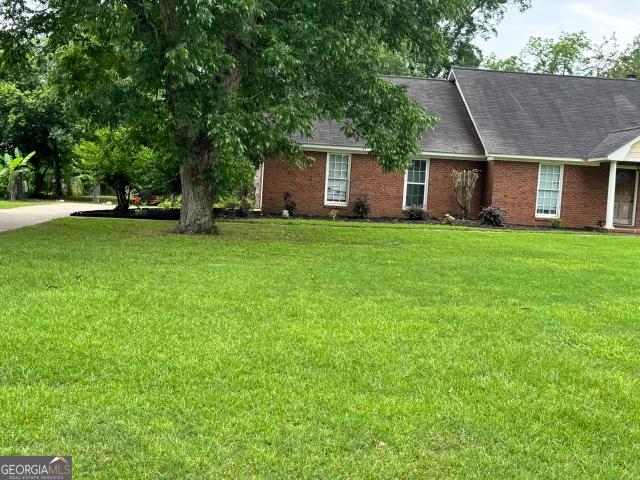 House for sale in Leesburg, Georgia