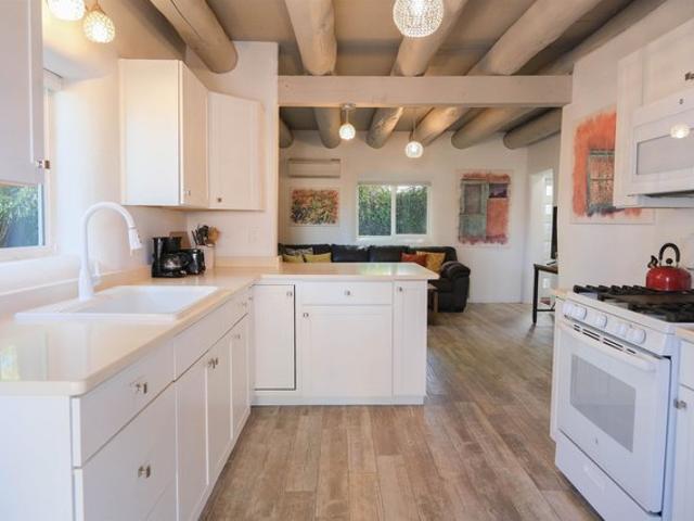 House for sale in El Prado, New Mexico