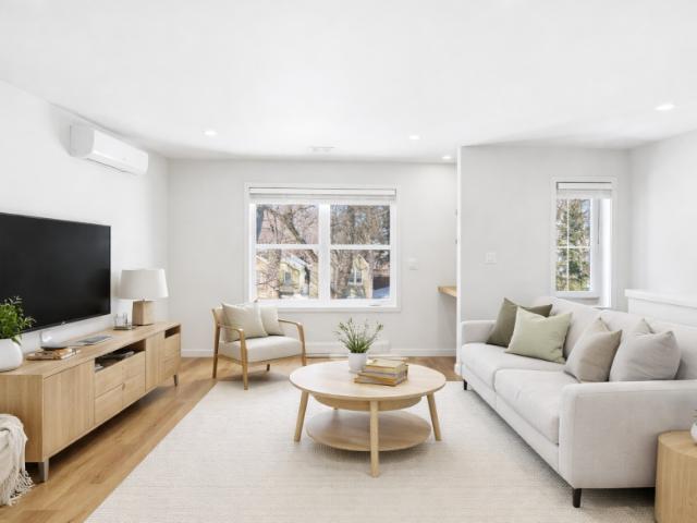Townhouse for rent in Exchange District, Winnipeg