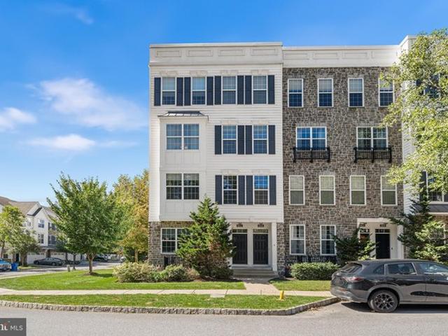 Condo for sale in Delco, Pennsylvania