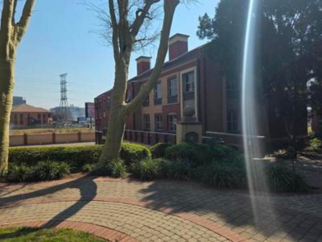 Commercial for rent in Waterkloof, Gauteng