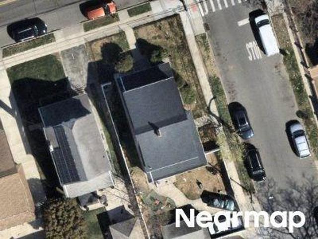 House for sale in Queens, Arverne