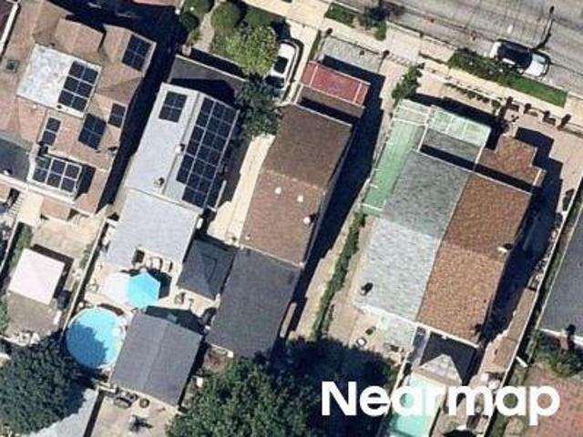 House for sale in Queens, Arverne