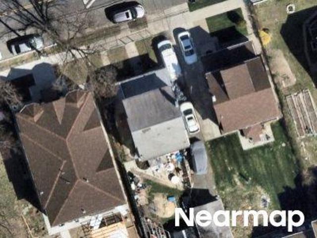 House for sale in Queens, Arverne