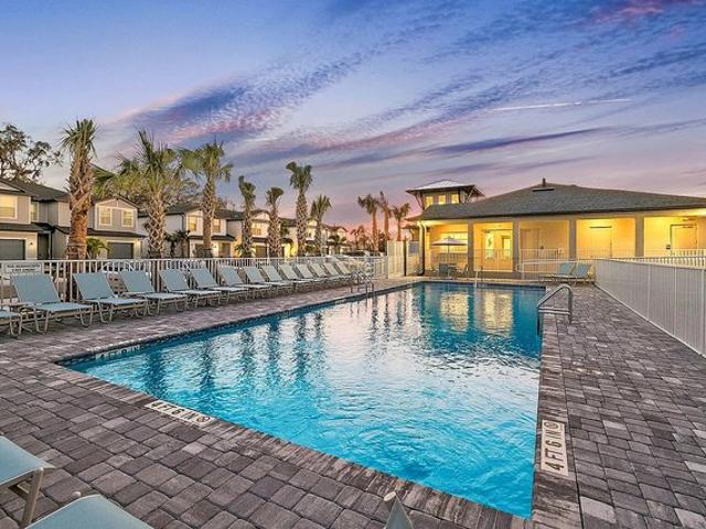 Townhouse for rent in Fort Myers, Florida