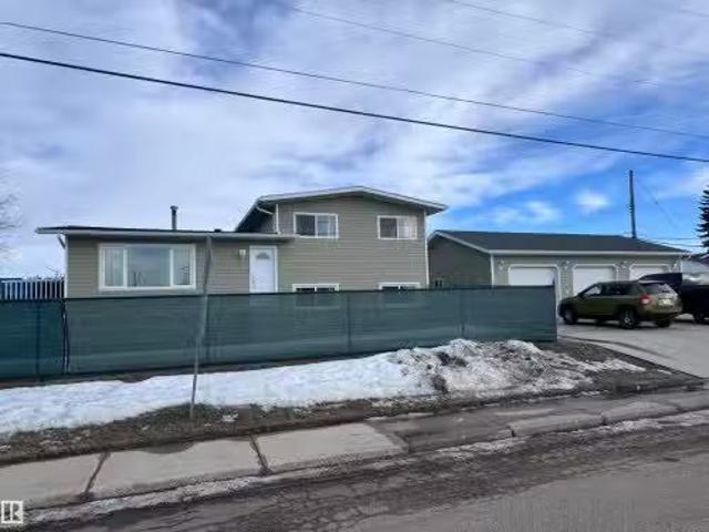 House for sale in Westlock, Alberta
