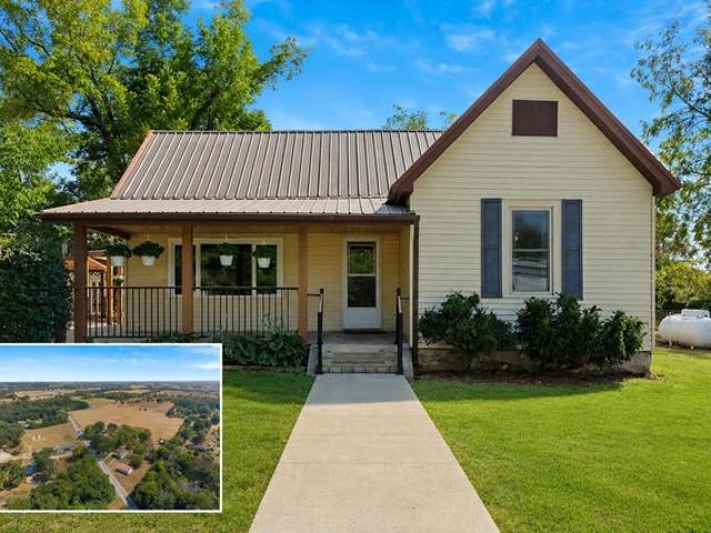 House for sale in Mount Vernon, Missouri