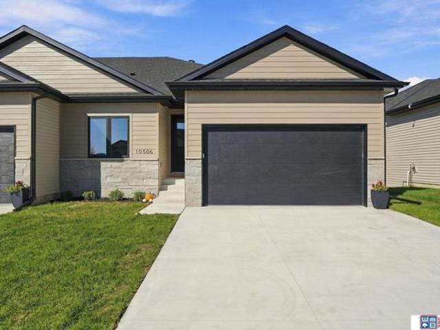 Townhouse for sale in Dominion, Lincoln