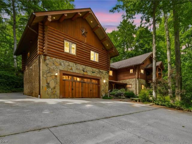 House for sale in Chesterland, Ohio