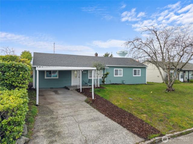 House for sale in Lakewood, Washington