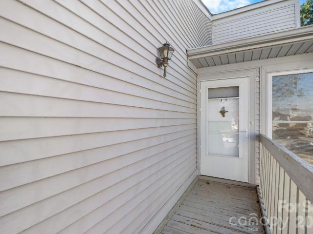 Condo for sale in Northlakes, Hickory