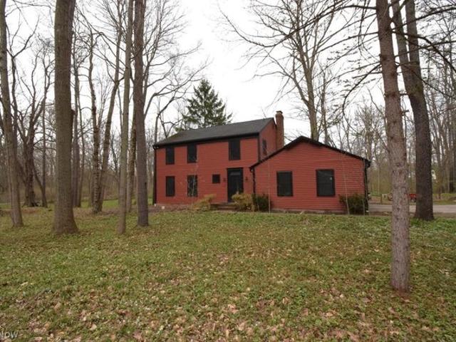 House for sale in Summit, Ohio