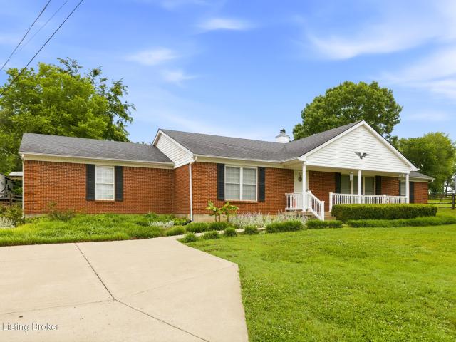 House for sale in Brooks, Kentucky