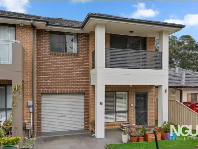 Condo for rent in Sydney, New South Wales