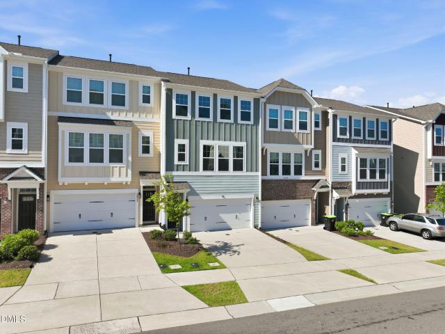 Townhouse for sale in Durham, North Carolina