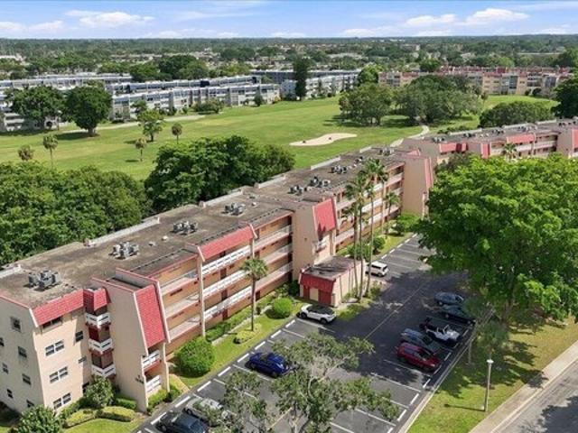 Condo for sale in Margate, Florida