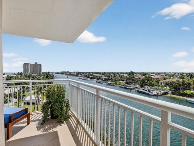 Condo for sale in Hillsboro Beach, Florida