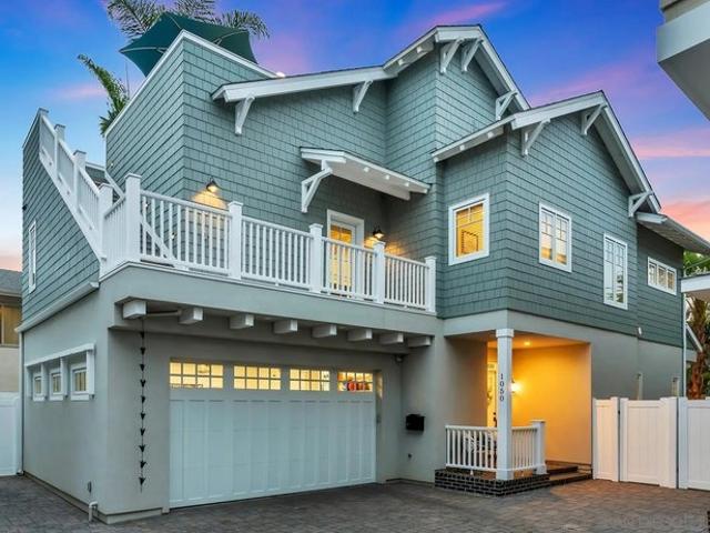 Condo for sale in Coronado, California