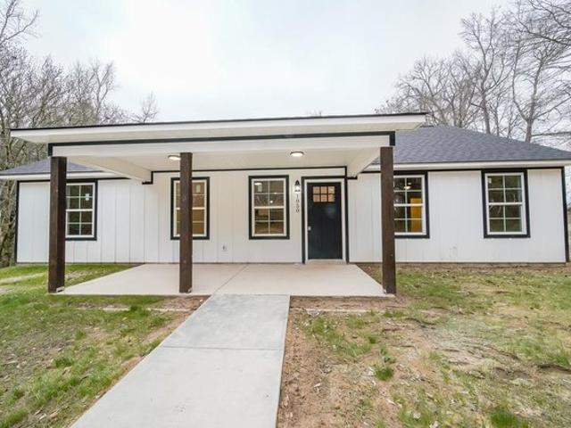 House for sale in Waverly Hall, Georgia