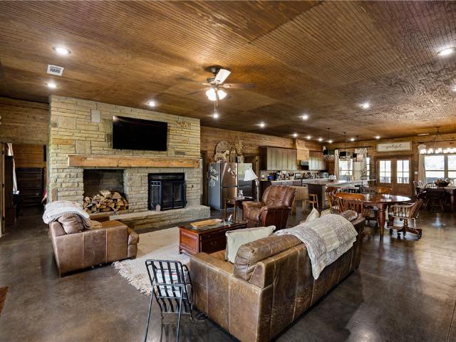House for sale in Ark