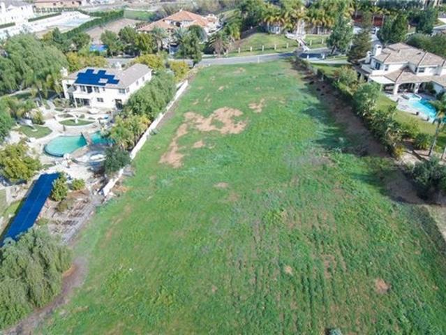 Land for sale in Riverside, California