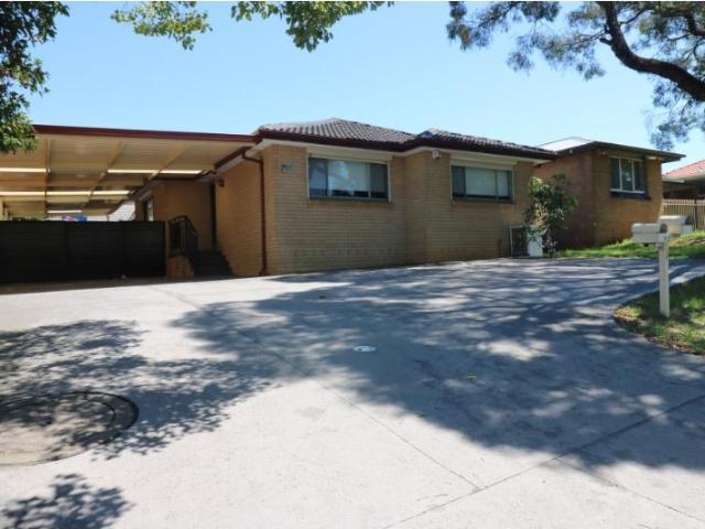 House for rent in Smithfield