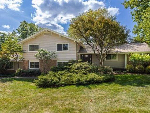 House for sale in Bloomfield Hills, Michigan