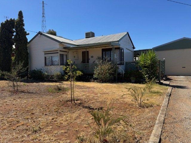 Cottage for sale in Wycheproof, Victoria