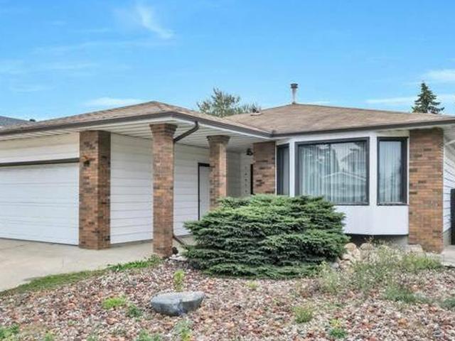 House for sale in Edmonton