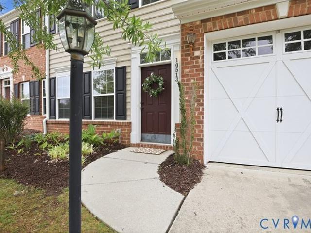 Townhouse for sale in Virginia
