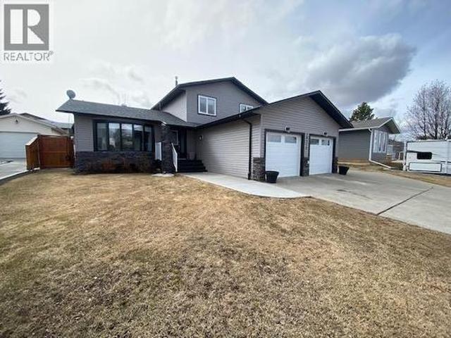 House for sale in Fort St. John, British Columbia