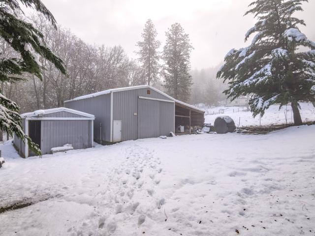 House for sale in Grants Pass