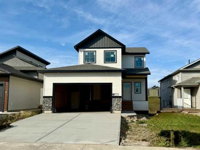 House for sale in Royal Oaks, Grande Prairie