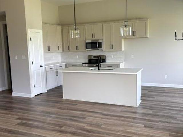 House for sale in Walls, Mississippi
