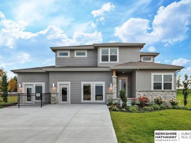 House for sale in Papillion, Sarpy County