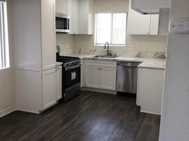 Apartment for rent in Downey, California