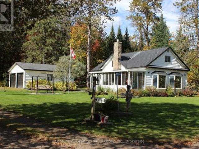 House for sale in Algonquin Highlands, Central Ontario