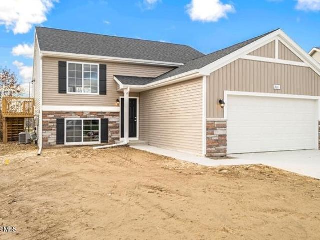 House for sale in Lucas, Ohio
